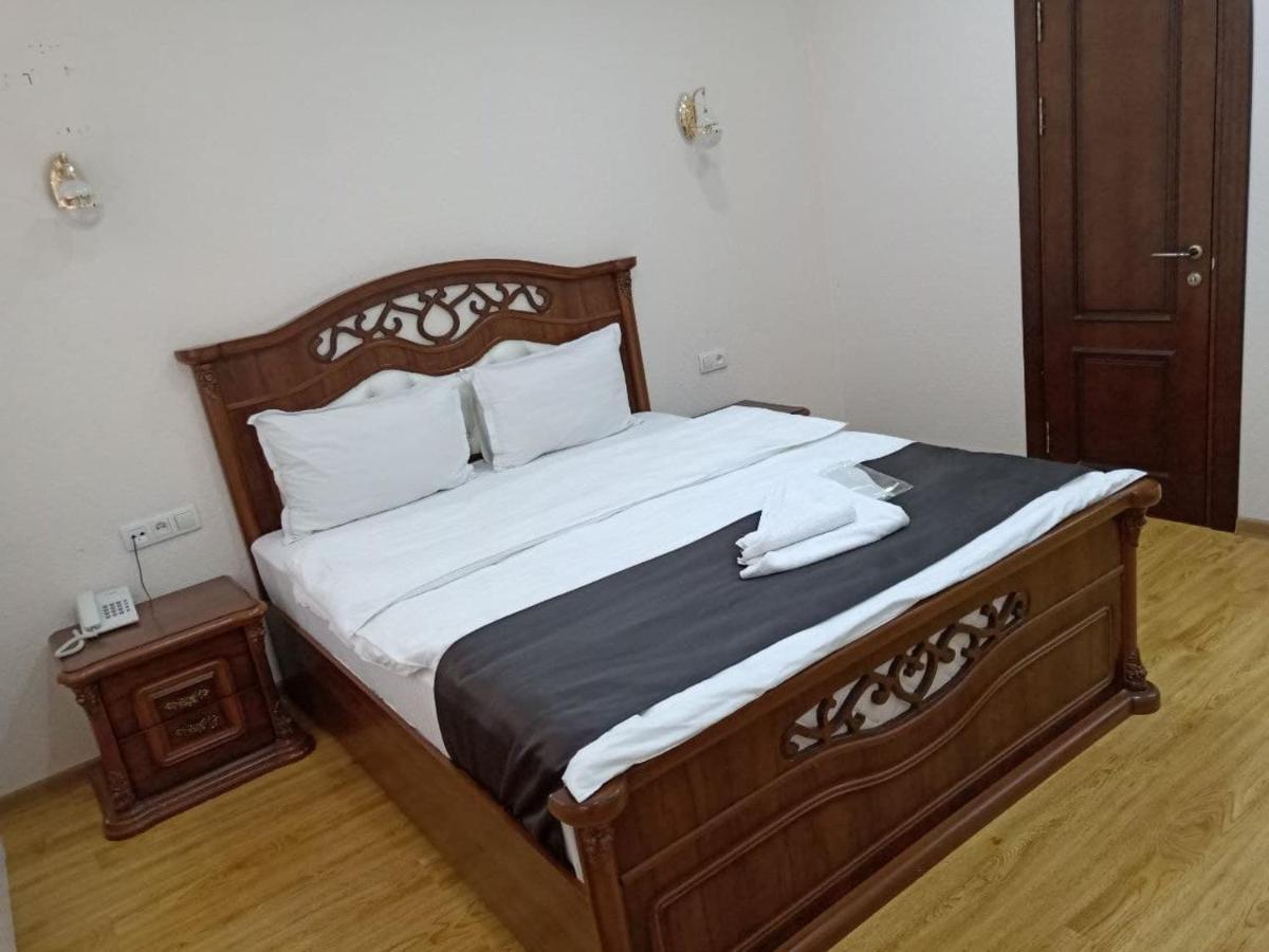 Queens 2 Hotel Τασκένδη Εξωτερικό φωτογραφία